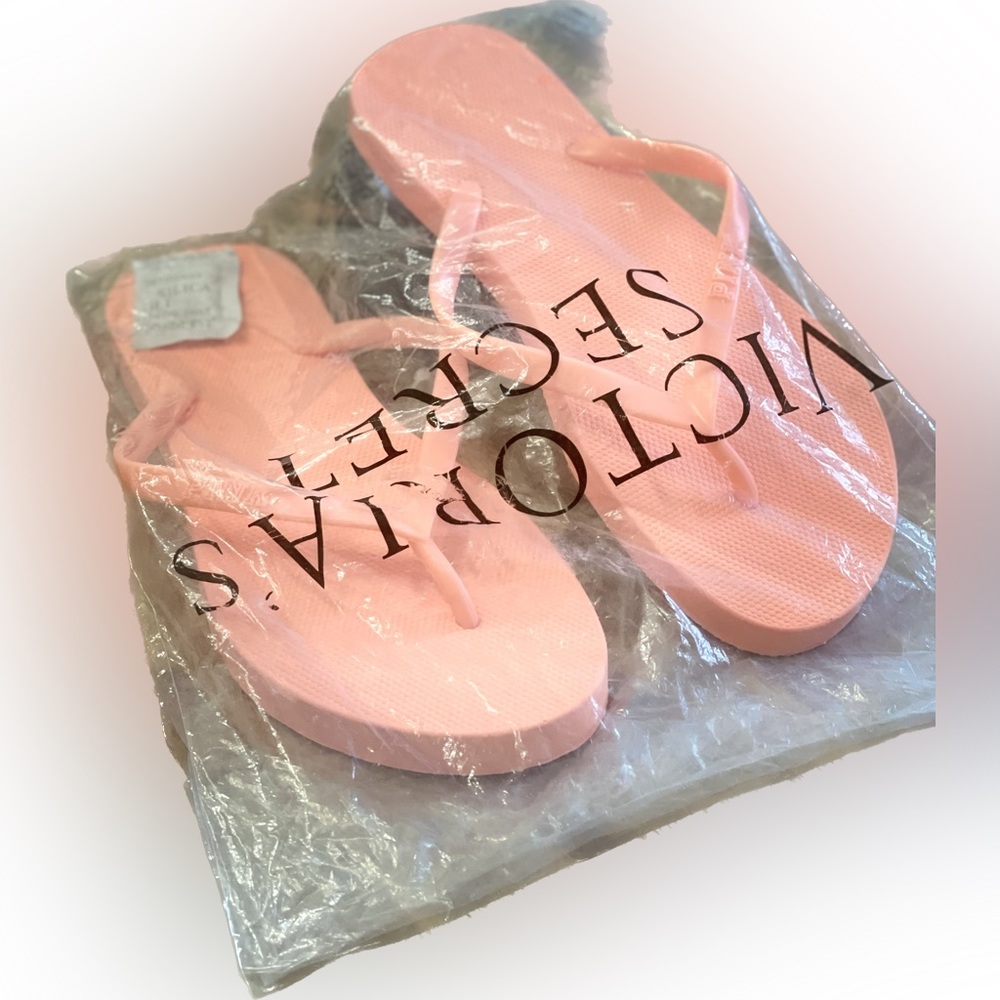 PINK VS Flip Flops